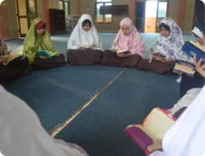 kelompok-ngaji-santriwati-ponpes-nurul-islam-tengaran-semarang